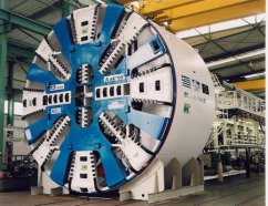 �й�����ҵ����δ�� ��Ӫ��ҵ�������