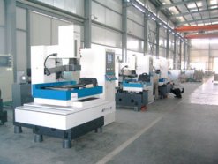 ��Ŀ�࿴ �й������������ػ����״γ��ڵ¹�